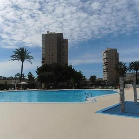 公寓 Playamar Village *